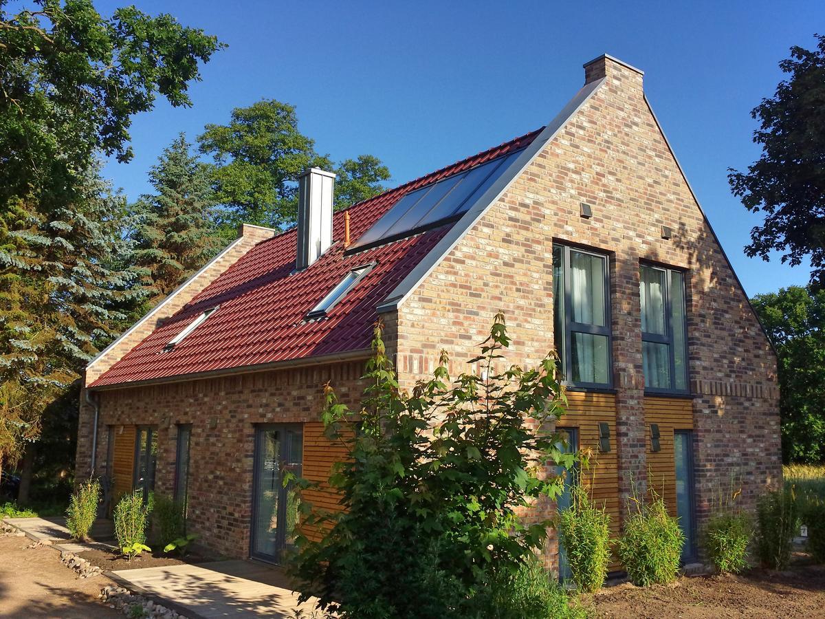 Mara Hotell Wendisch Evern Exteriör bild